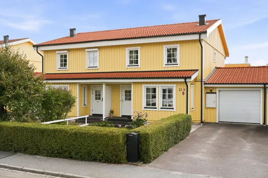 Radhus, Liljegatan 21B, Fålhagen, Uppsala