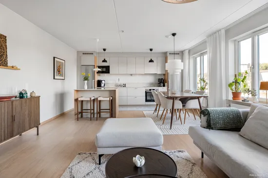 Bostadsrätt, Gamla Norrtäljevägen 112, Roslags Näsby, Täby