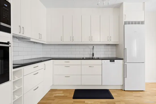 Bostadsrätt, Tiundagränd 4, Täby Centrum, Täby