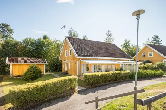 Radhus, Vallongatan 33A, Vaggeryd - Södra Park, Vaggeryd