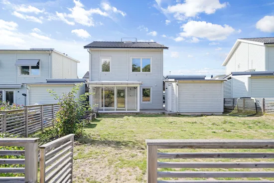 Villa, Bondmoragatan 16, Eds Allé, Upplands Väsby