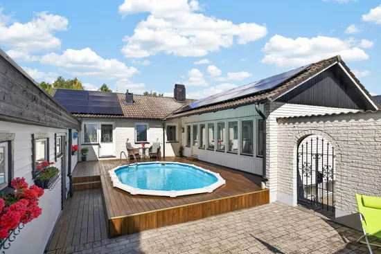 Villa, Gamla vägen 50B, Haga, Kumla
