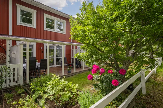 Radhus, Mäster Henriks Allé 21, Viby, Sollentuna