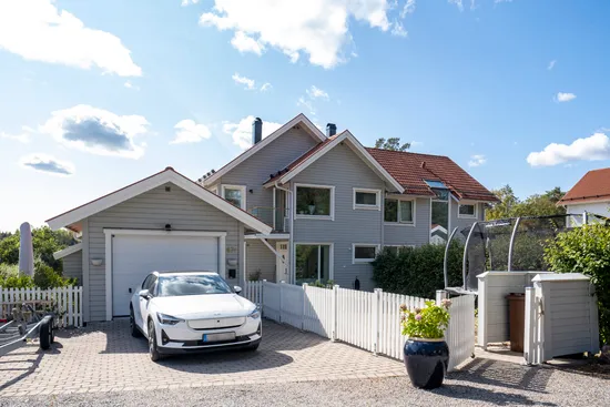 Radhus, Barrskogsvägen 47a, Vaxholm Resarö, Vaxholm