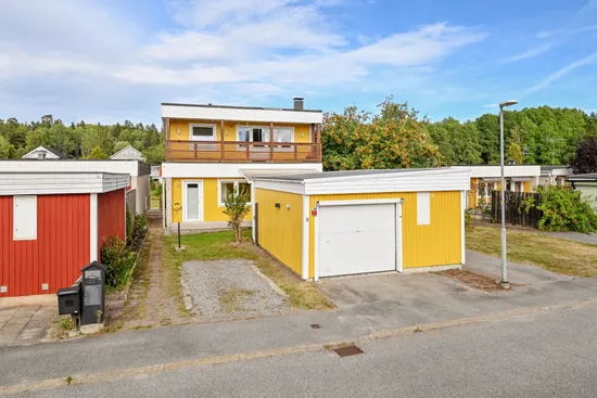 Radhus, Norrsundagränd 22, Brunnby Vik, Upplands Väsby