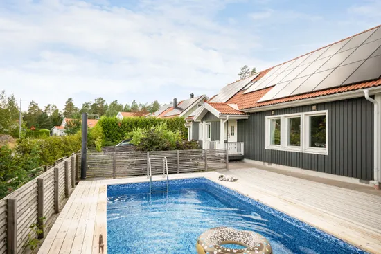 Villa, Äppelblomsvägen 70, Torshäll, Värmdö