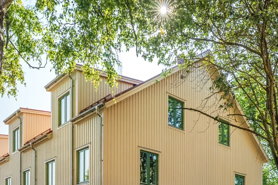 Radhus, Mejselvägen 33