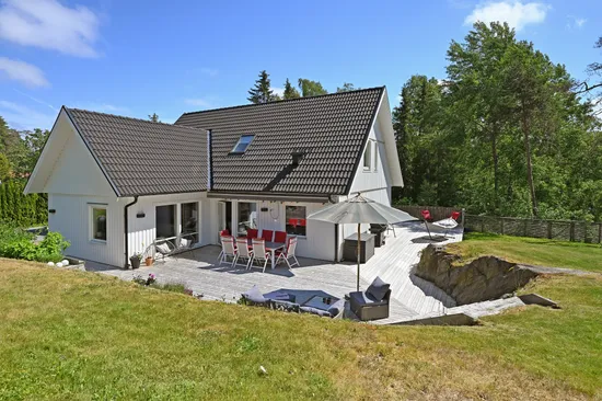 Villa, Torparevägen 20B, Trollbäcken, Tyresö