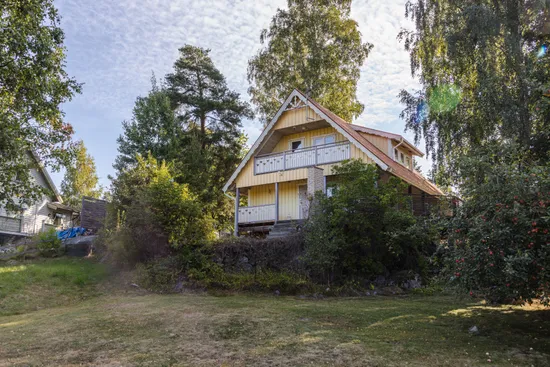 Villa, Kvartsvägen 4, Munga, Västerås
