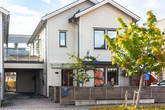Radhus, Kalkstensvägen 4, Kungsbacka - Kolla Parkstad, Kungsbacka