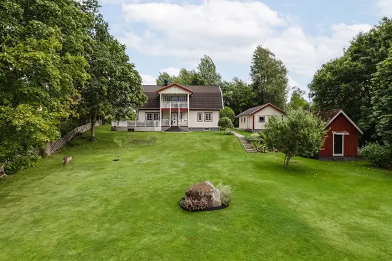 Villa, Bergfinksvägen 3, Fegen, Falkenberg