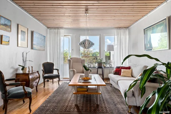 Radhus, Krikonstigen 3, Upplands-Bro