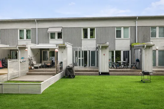 Radhus, Ryttmästarvägen 29, Rissne, Sundbyberg