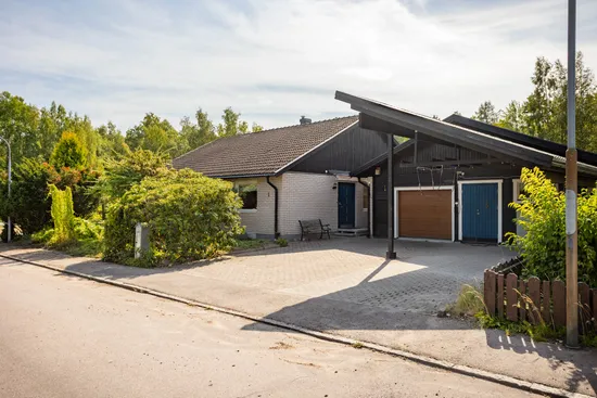 Villa, Båthusgatan 1, Vallby, Västerås