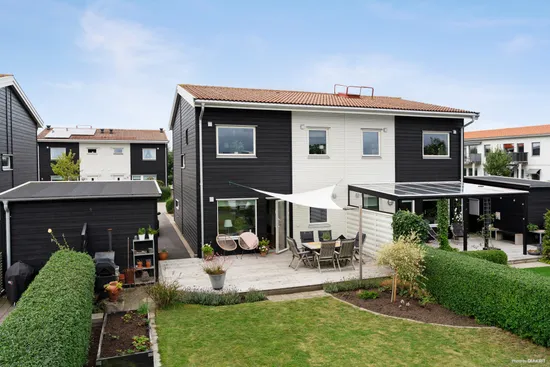 Radhus, Spireastigen 10B, Kristineslätt, Falkenberg