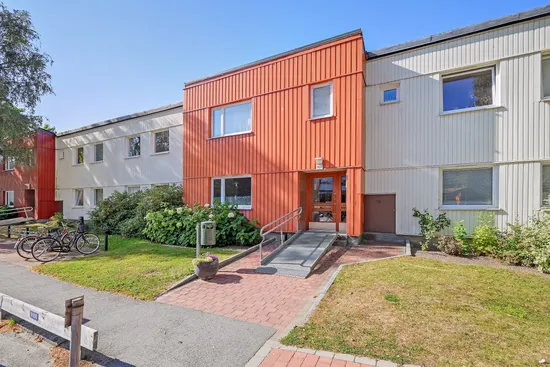 Bostadsrätt, Herrgårdsvägen 103, Centrala Väsby, Upplands Väsby