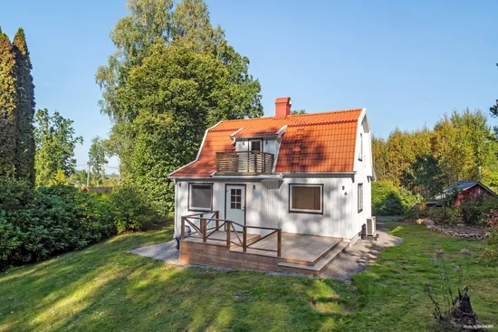 Villa, Forshallsvägen 6, Mark