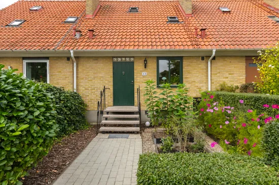 Radhus, Tvärvägen 13, Burlöv
