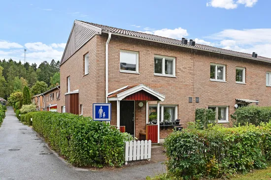 Radhus, Ekuddsvägen 24I, Ekebyhov, Ekerö