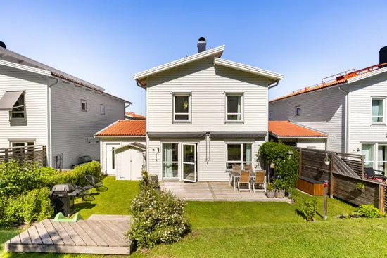 Radhus, Blåeldsbågen 40, Sturefors, Linköping