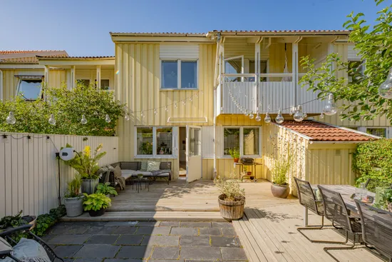 Radhus, Oslogatan 48, Ekeby, Uppsala