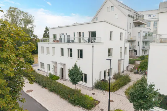 Radhus, Kungsvägen 8B, Edsviken/Centralt, Sollentuna