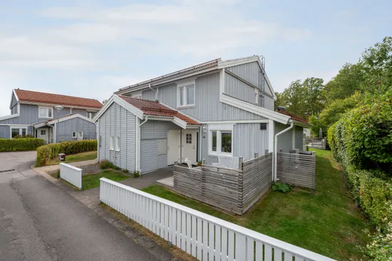 Radhus, Lingonvägen 14, Linköping