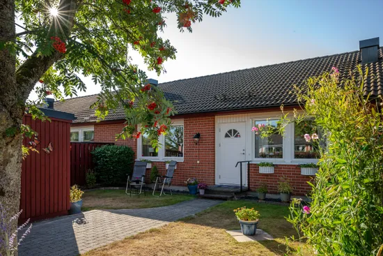 Radhus, Aron Nils väg 1B, Osby - Centralt, Osby