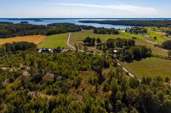 Tomt, Kärrbo Nyby 7, Nybynäs, Västerås