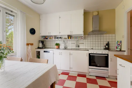 Bostadsrätt, Kolbäcksgränd 25, Bagarmossen, Stockholm