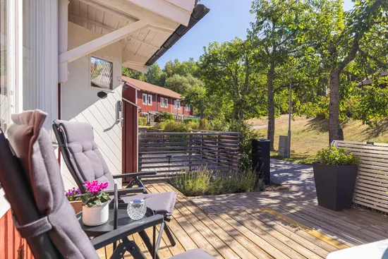 Radhus, Tegvägen 33, Solgårdsgärde, Vallentuna