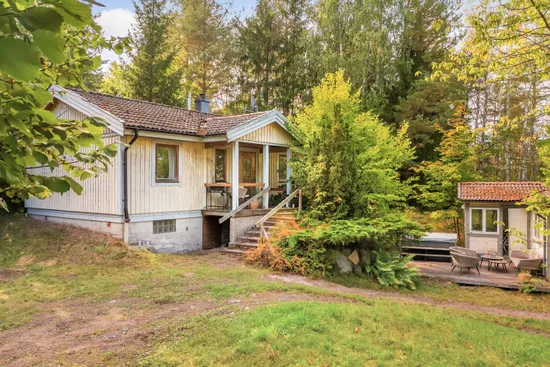 Villa, Källstigen 2, Kolvik, Värmdö