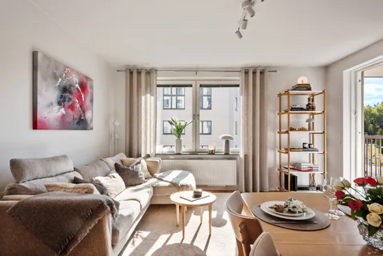 Bostadsrätt, Källtorpsvägen 14, Näsbypark, Täby