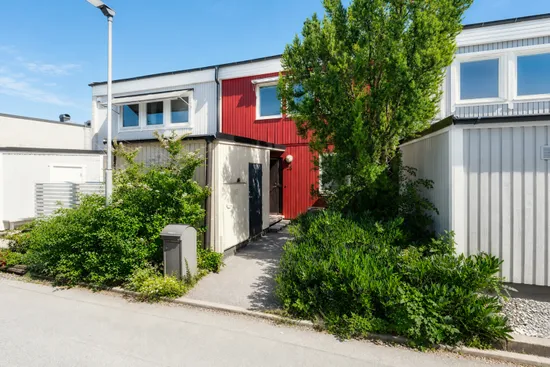 Radhus, Glimmerstigen 23, Lillsjön - Kungsängen, Upplands-Bro