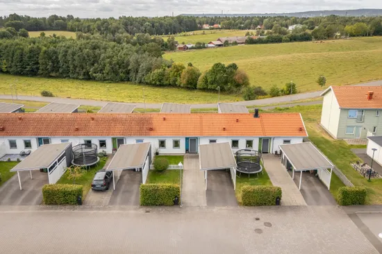 Radhus, Kapellgårdsgatan 26, Trädgårdsstaden, Skövde