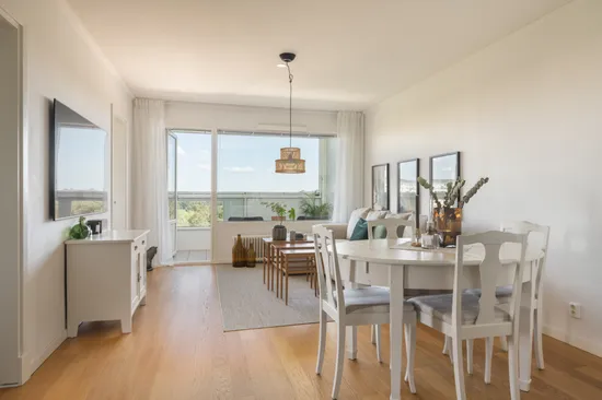 Bostadsrätt, Näsbydalsvägen 16, Näsbydal, Täby