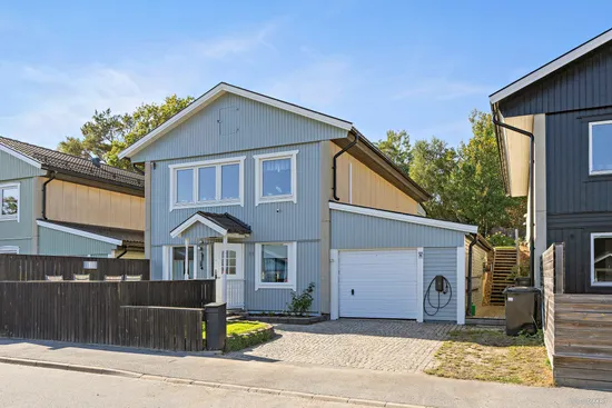 Villa, Brovaktarvägen 21, Segeltorp, Huddinge