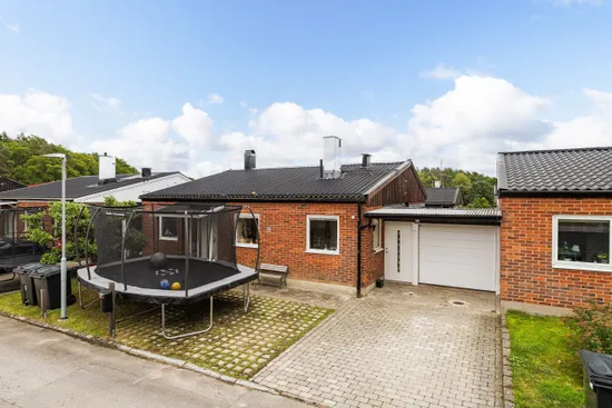 Radhus, Bromsgatan 9, Vimanshäll, Linköping