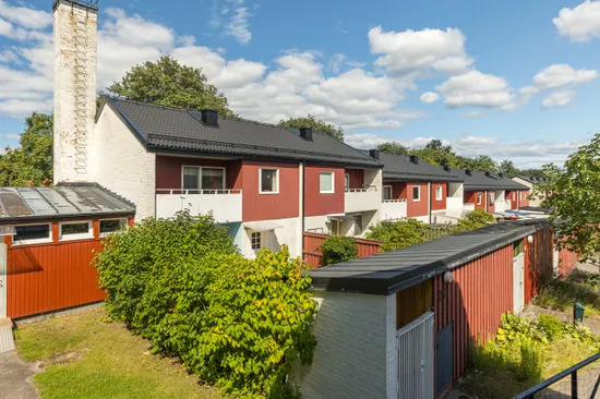 Radhus, Leverstadsvägen 77, Leverstad, Mariestad
