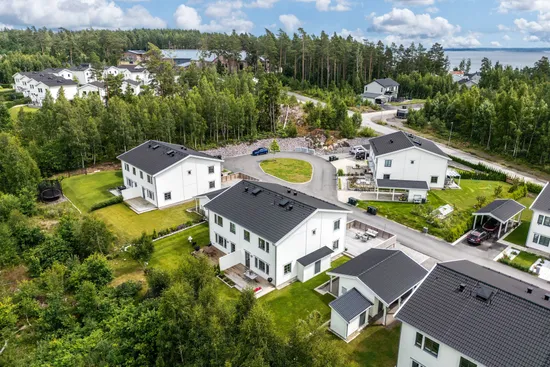 Radhus, Ryssnäsvägen 15A, Svärtinge Skogsbacke, Norrköping