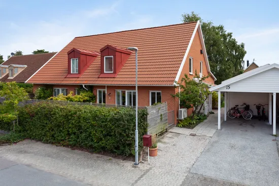 Radhus, Gesällens gata 15, Vellinge