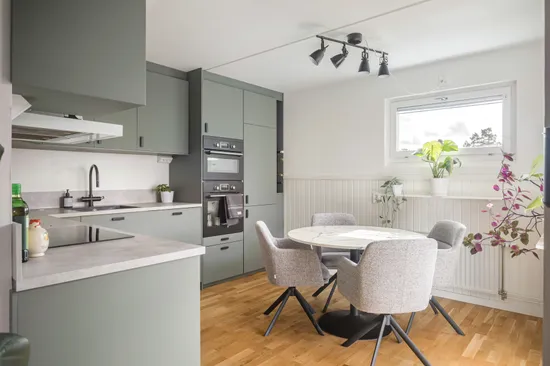 Bostadsrätt, Tallåsvägen 296, Kragstalund, Vallentuna