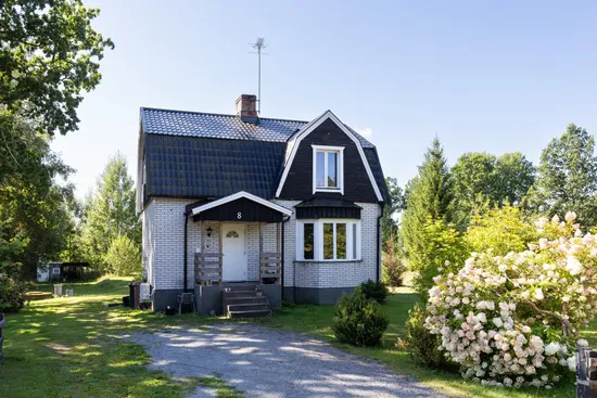Villa, Skutarydsvägen 8, Emmaboda