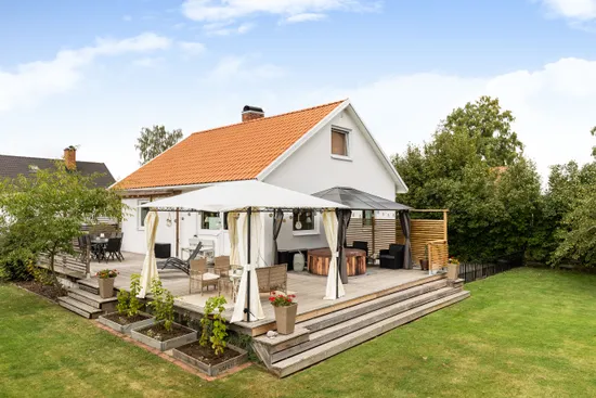 Villa, Villagatan 16, Väring, Skövde