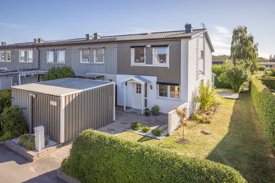 Radhus, Ekholmsvägen 275, Hörnläge, Ekholmen, Linköping
