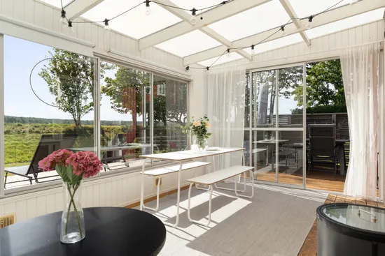 Radhus, Pojkarnas väg 44, Nyköping