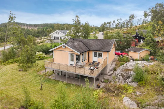 Villa, Granvägen 8, Västerlanda, Lilla Edet