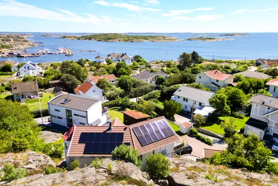 Villa, Fyrtornsvägen 1, Torslanda - Hällsvik, Göteborg