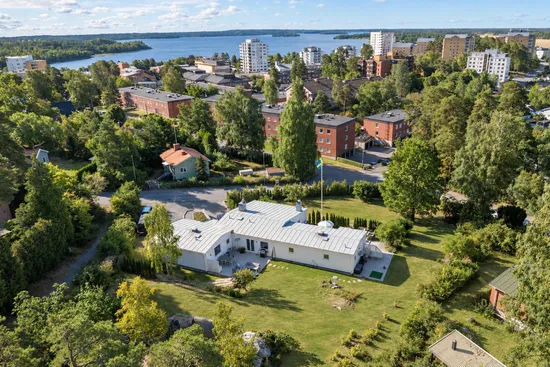 Villa, Bergvägen 5, Kungsängen centrum, Upplands-Bro
