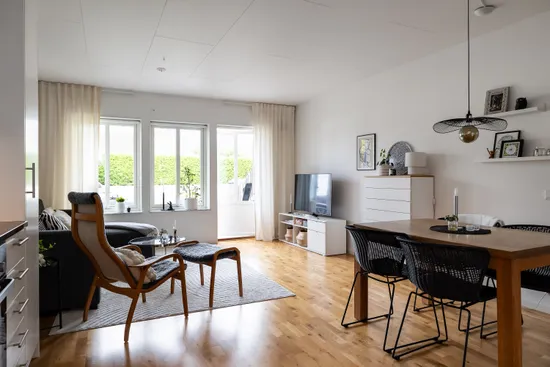 Radhus, Norra Belltorpsvägen 14B, Södra Lindhult, Örebro